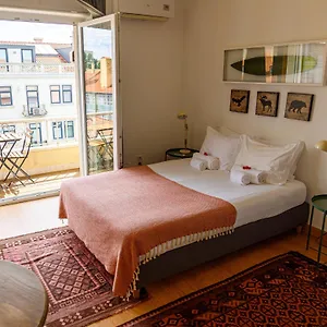 https://o-quinto-esquerdo.hotels-lisbon-portugal.com